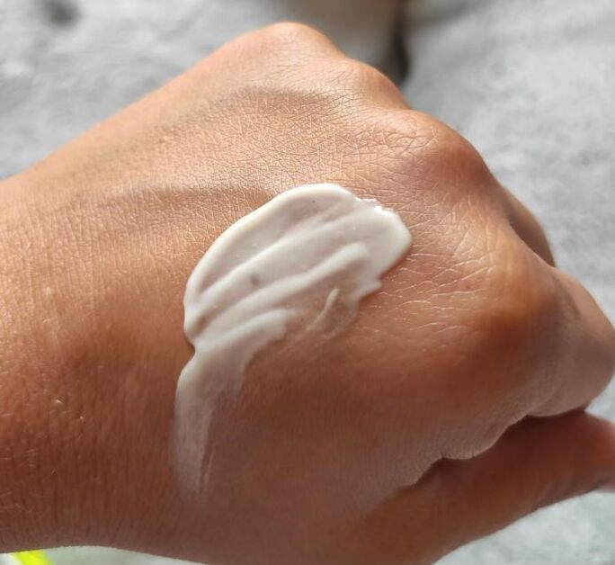 Photo of the cream in hand, experience of using Exodermin