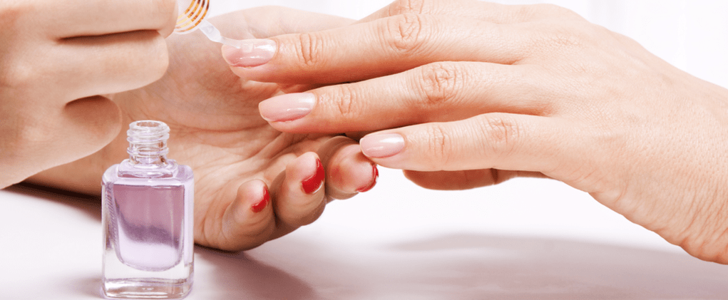 Fungi treatment with nail polish